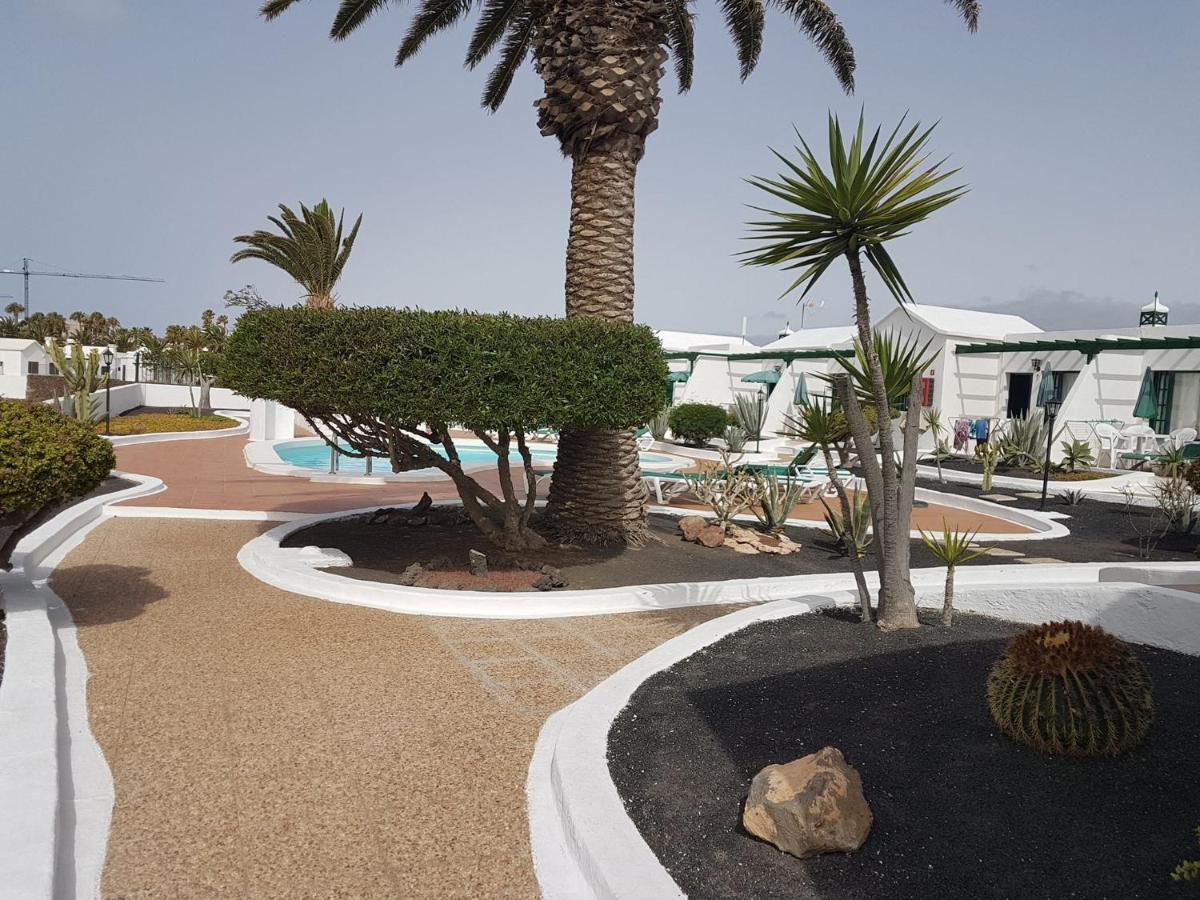 Bungalows Doble Uve Tias Bagian luar foto