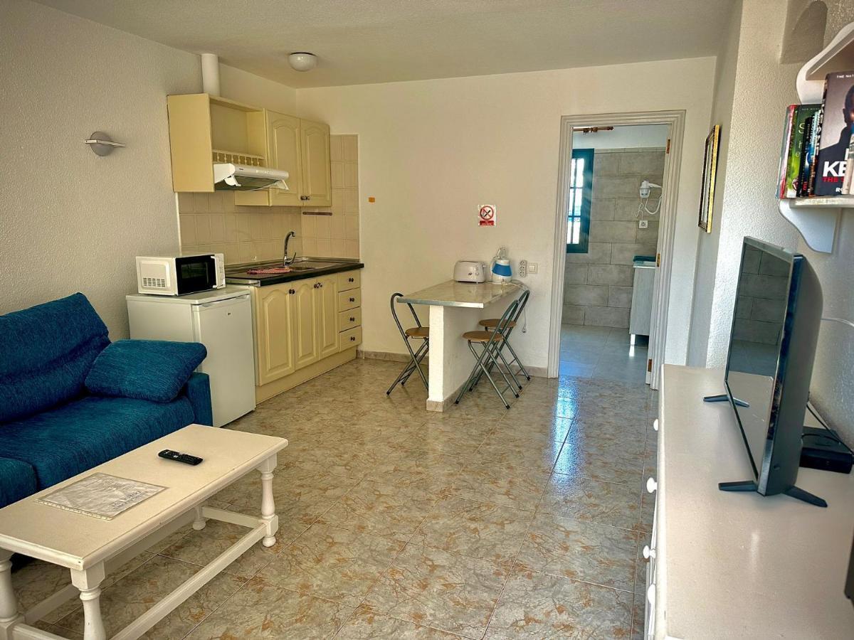 Bungalows Doble Uve Tias Bagian luar foto